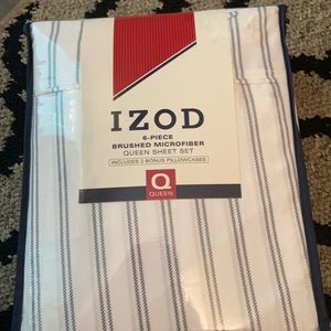 IZOD Queen Sheet Set